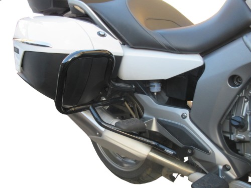 BMW_K_1600_GT_2017_REAR_B1.jpg