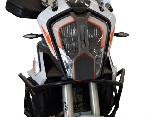 KTM_1290_Super_Adventure_R_2021_plug1.jpg